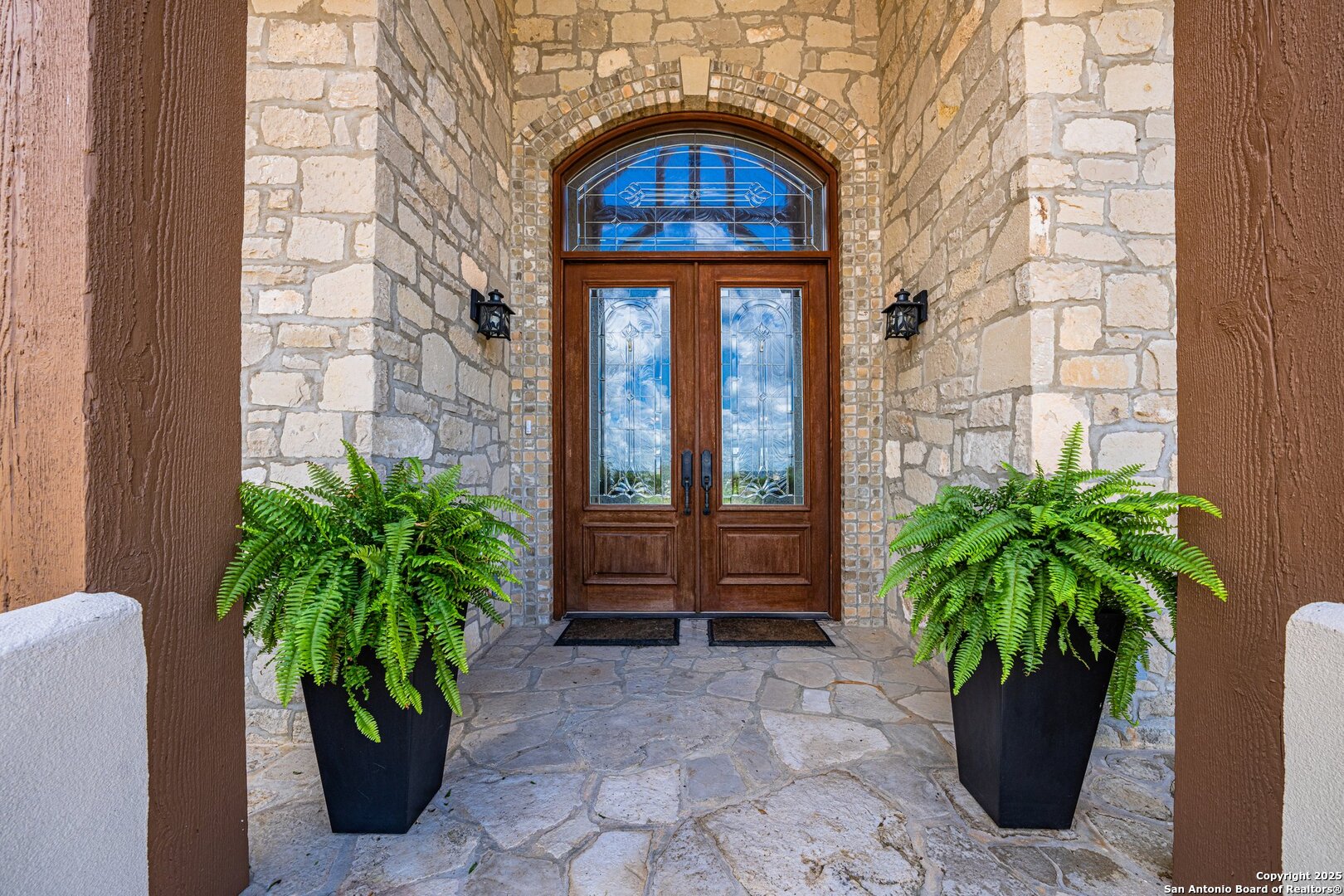 219 Castle Pines , Kerrville, TX, 78028 | 1839992 | Realty Texas LLC