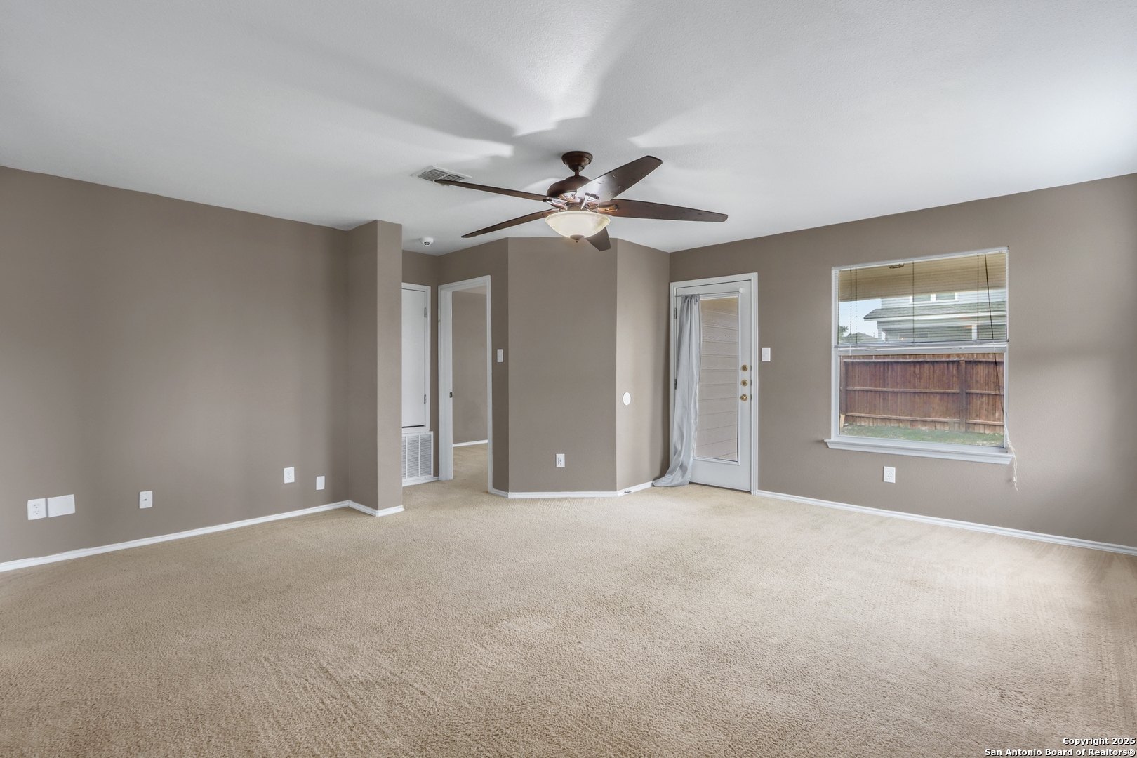 203 Coopers Hawk , San Antonio, TX, 78253-5611 | 1840268 | Realty Texas LLC