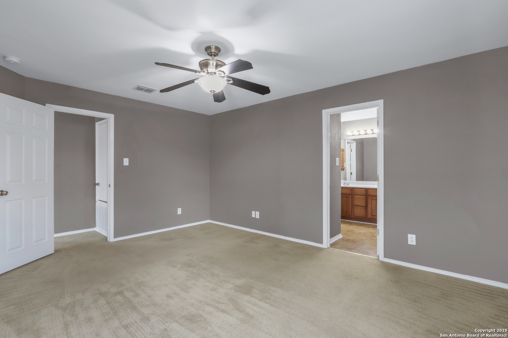 203 Coopers Hawk , San Antonio, TX, 78253-5611 | 1840268 | Realty Texas LLC