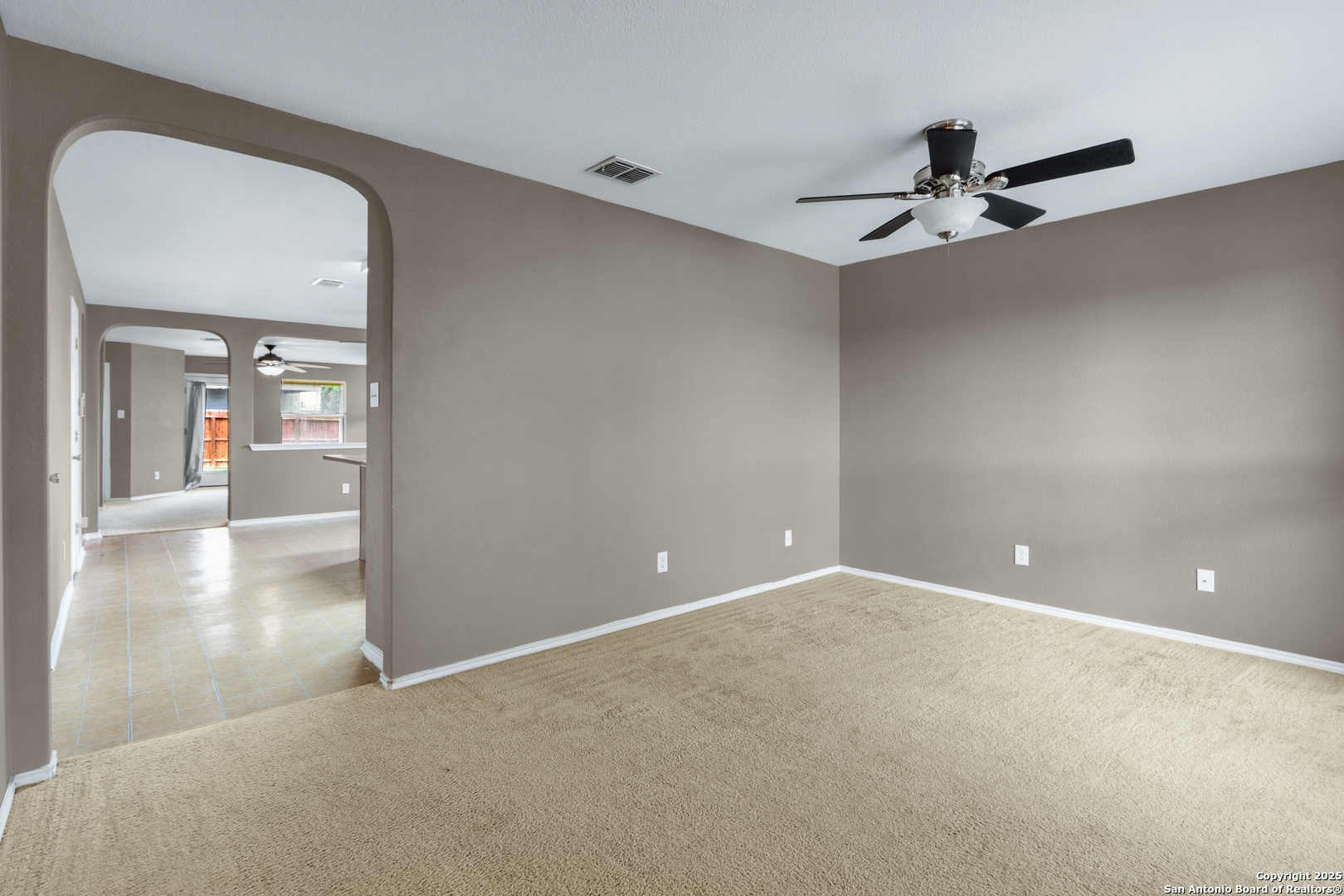 203 Coopers Hawk , San Antonio, TX, 78253-5611 | 1840268 | Realty Texas LLC