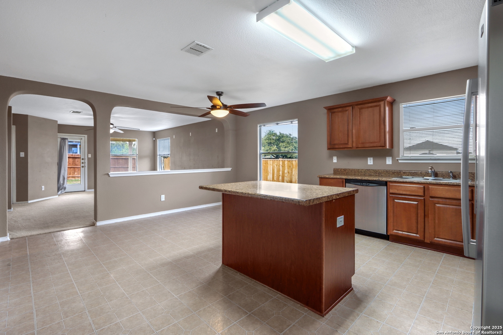 203 Coopers Hawk , San Antonio, TX, 78253-5611 | 1840268 | Realty Texas LLC
