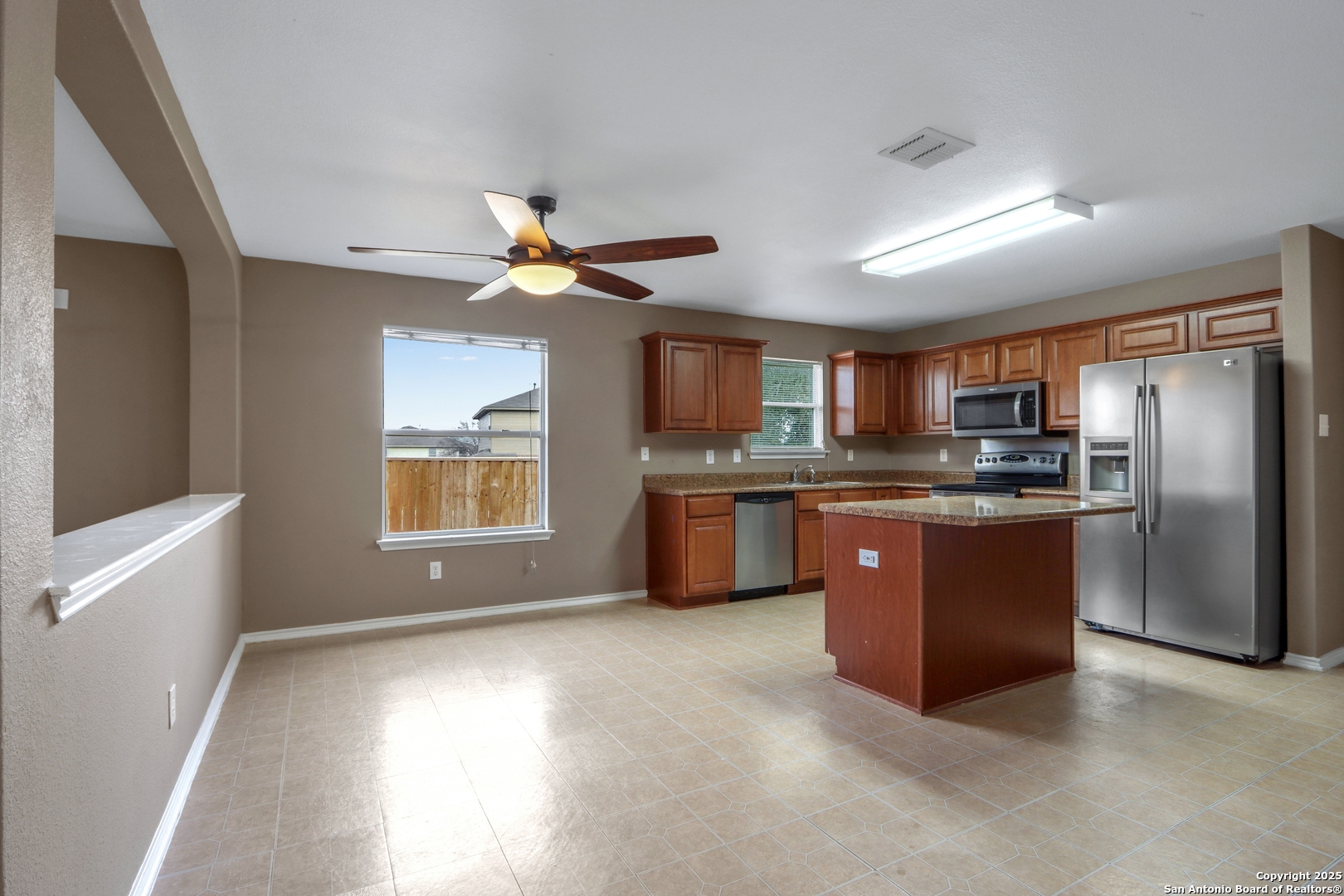 203 Coopers Hawk , San Antonio, TX, 78253-5611 | 1840268 | Realty Texas LLC