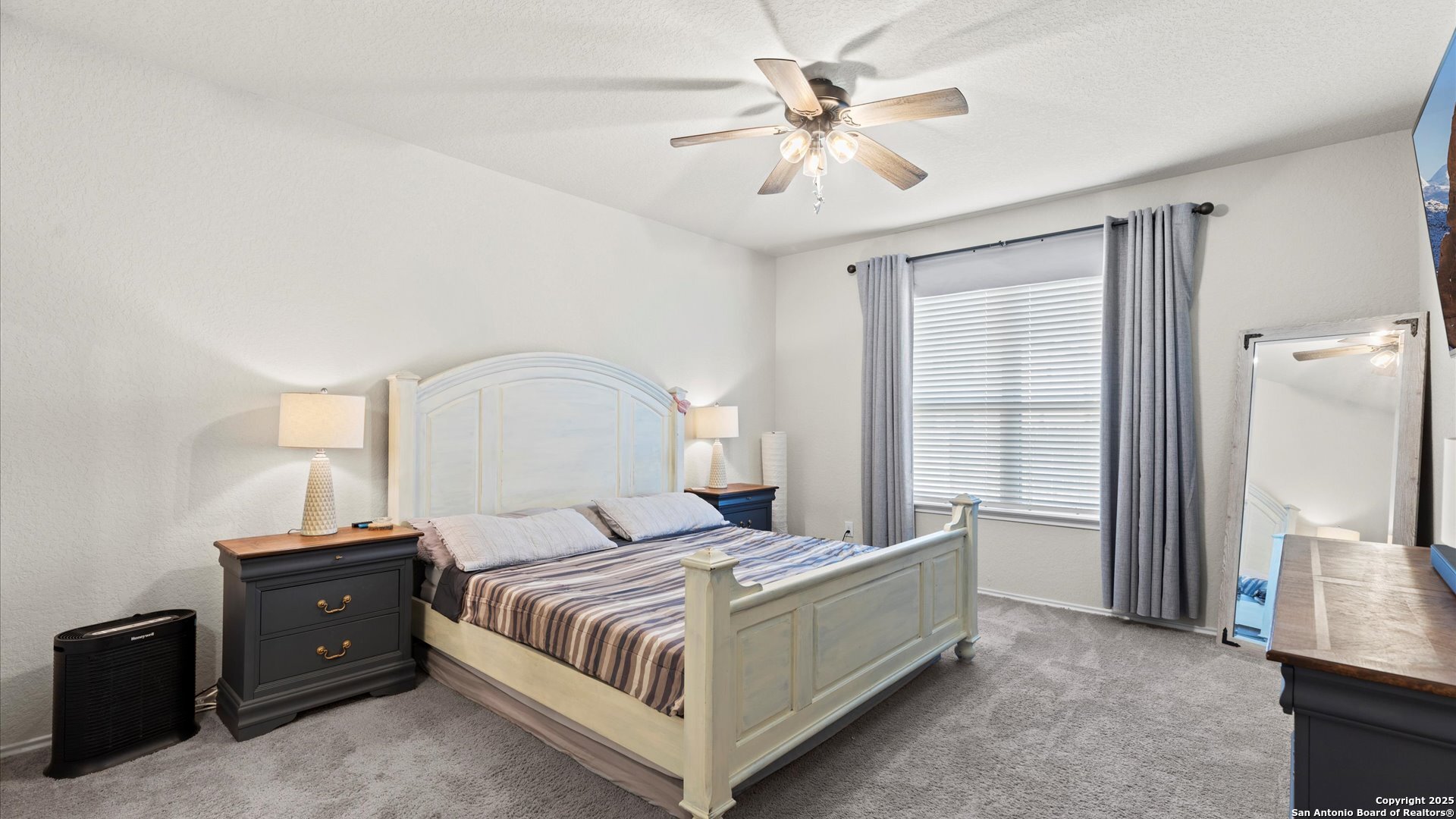 2437 Hiddenbrooke Trce , Seguin, TX, 78155-2695 | 1840010 | Realty Texas LLC