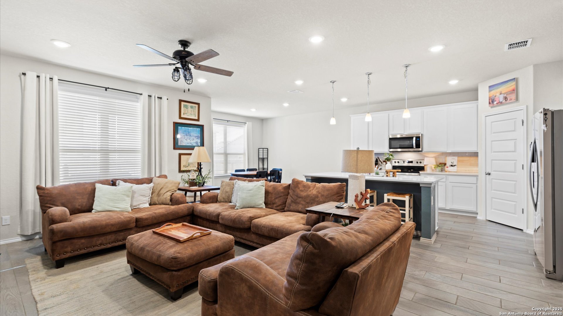2437 Hiddenbrooke Trce , Seguin, TX, 78155-2695 | 1840010 | Realty Texas LLC