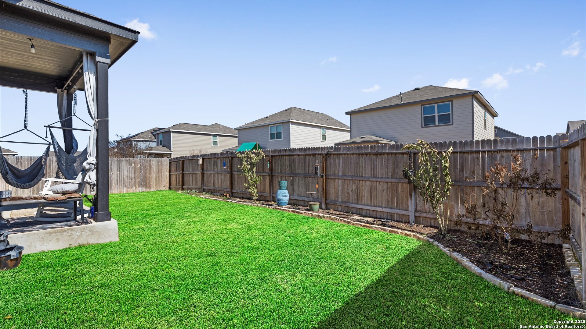 2437 Hiddenbrooke Trce , Seguin, TX, 78155-2695 | 1840010 | Realty Texas LLC