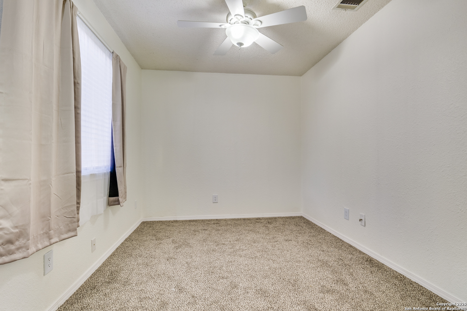 7880 Micron Dr 3301 , San Antonio, TX, 78251-2441 | 1840040 | Realty Texas LLC