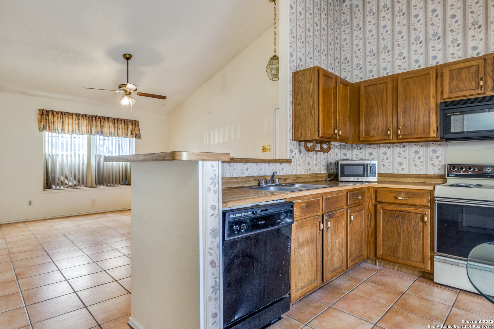7880 Micron Dr 3301 , San Antonio, TX, 78251-2441 | 1840040 | Realty Texas LLC