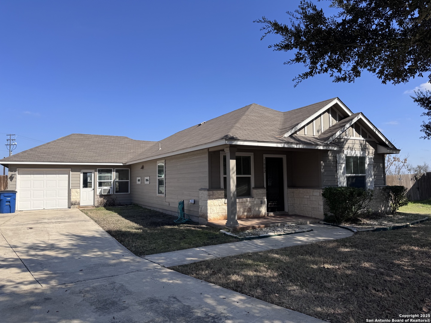 1002 Birdsong Ln , New Braunfels, TX, 78130-2499 | 1841074 | Realty Texas LLC