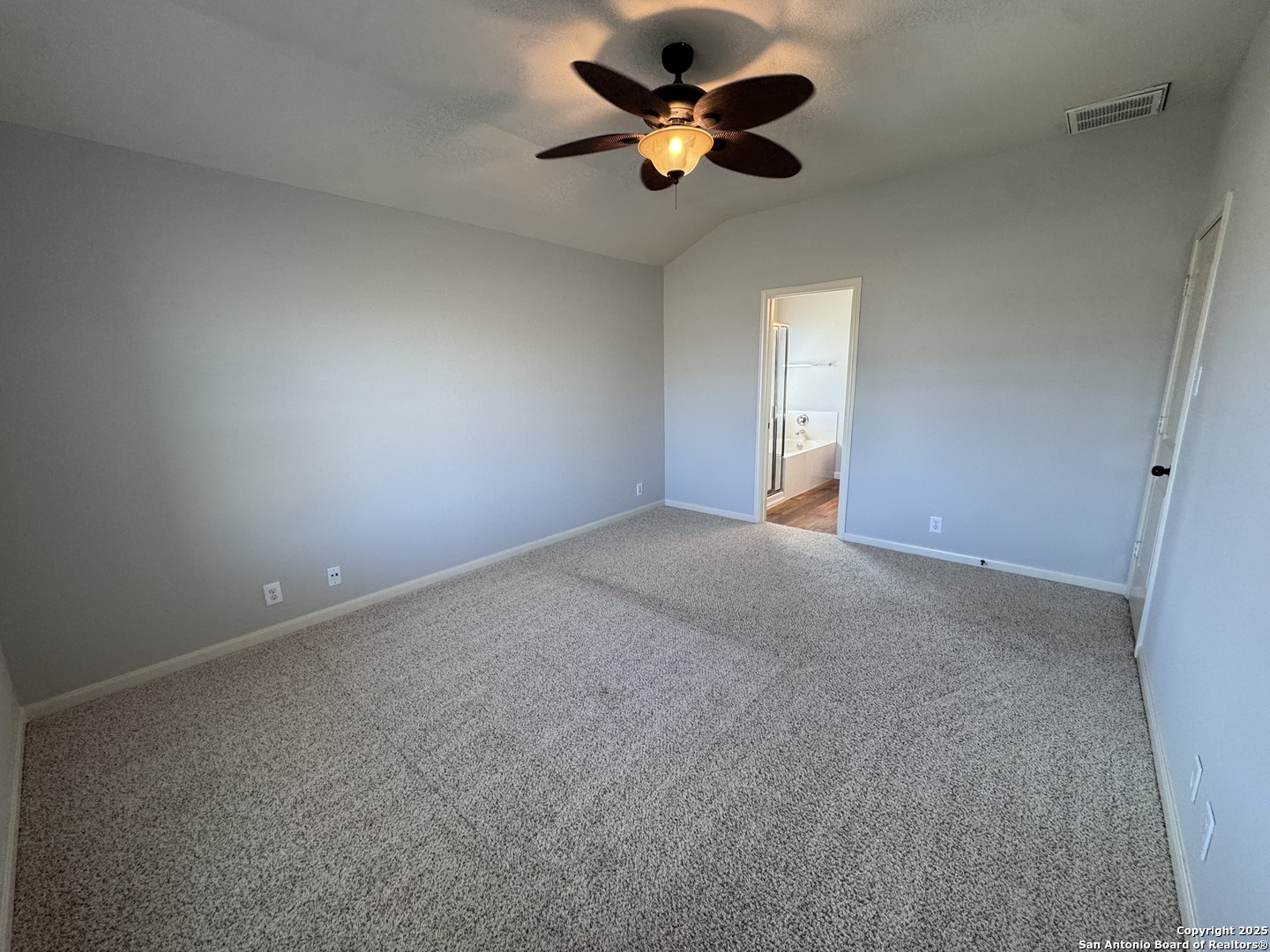 1002 Birdsong Ln , New Braunfels, TX, 78130-2499 | 1841074 | Realty Texas LLC