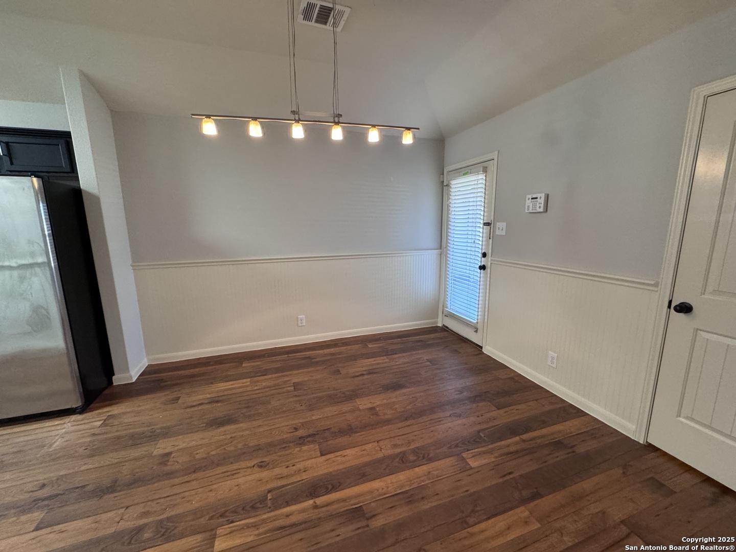 1002 Birdsong Ln , New Braunfels, TX, 78130-2499 | 1841074 | Realty Texas LLC