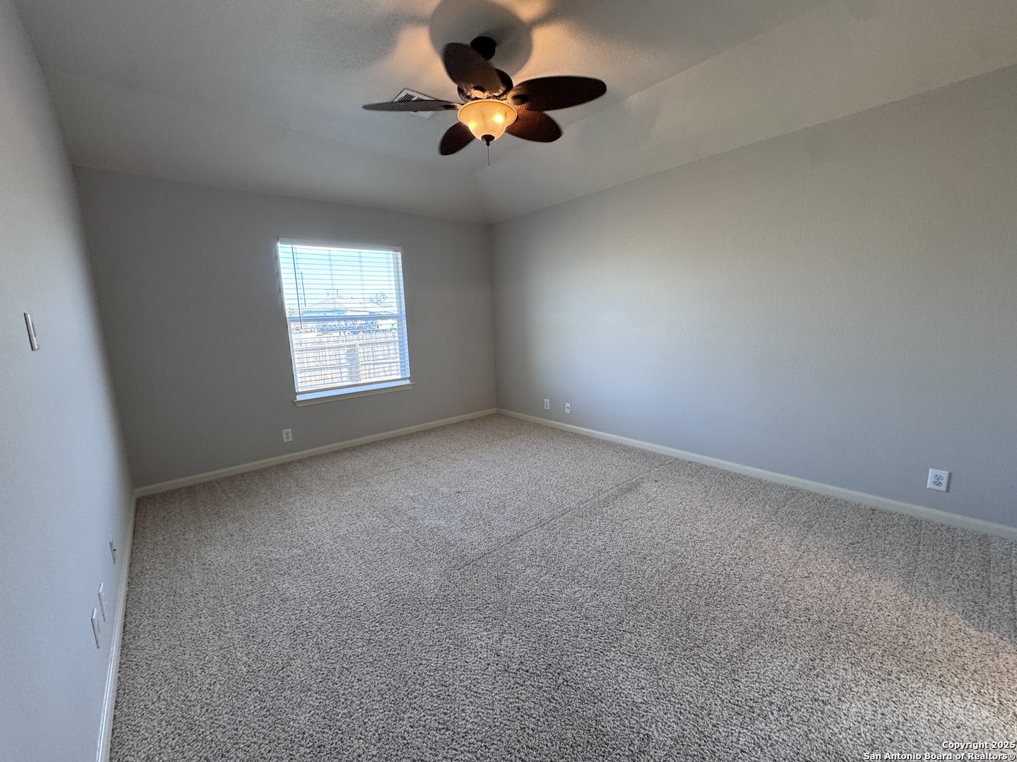 1002 Birdsong Ln , New Braunfels, TX, 78130-2499 | 1841074 | Realty Texas LLC