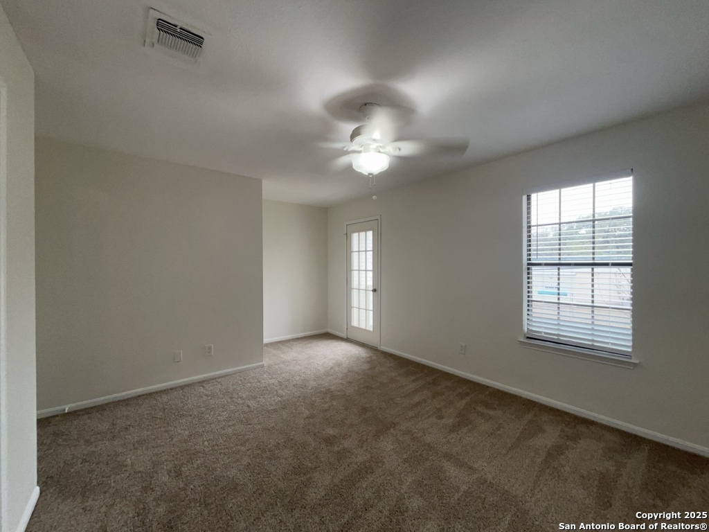 307 W Highland Dr , Boerne, TX, 78006-2513 | 1841461 | Realty Texas LLC