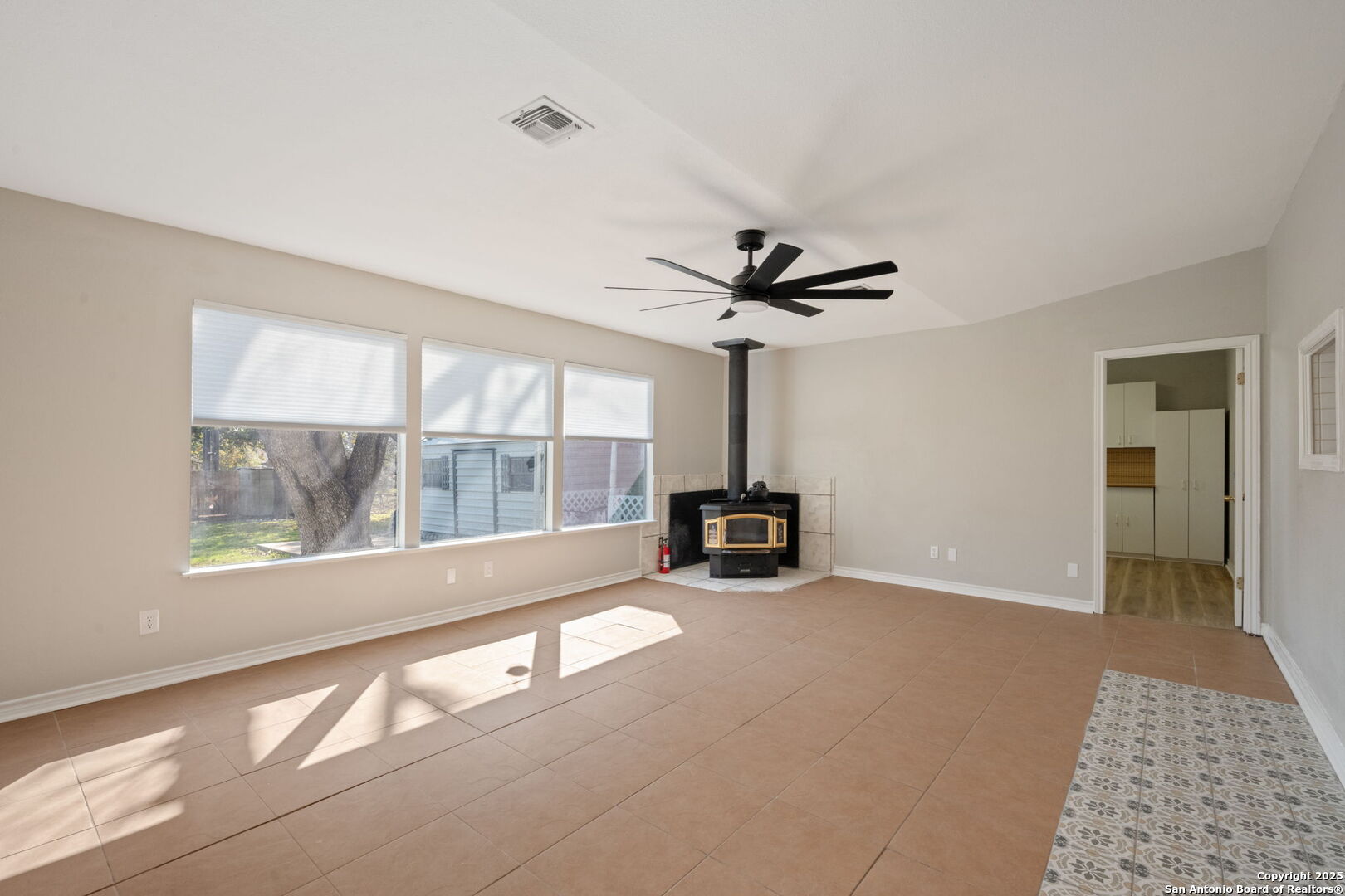 366 Sprucewood Ln , San Antonio, TX, 78216 | 1841447 | Realty Texas LLC