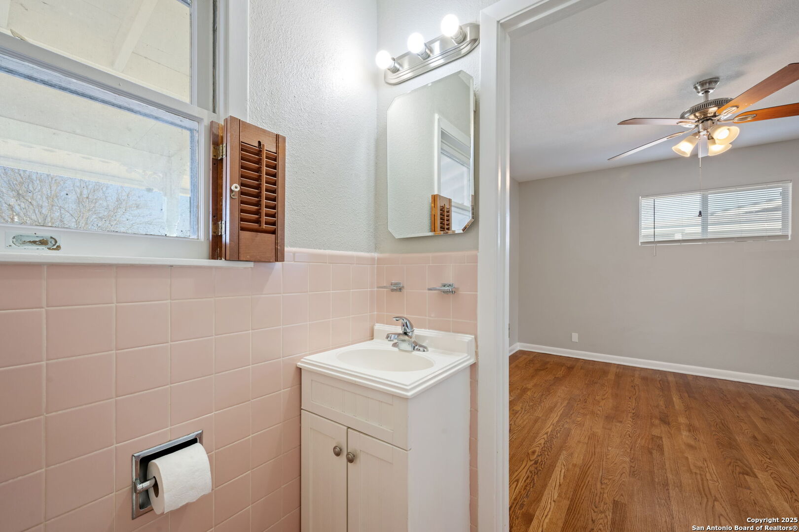 366 Sprucewood Ln , San Antonio, TX, 78216 | 1841447 | Realty Texas LLC