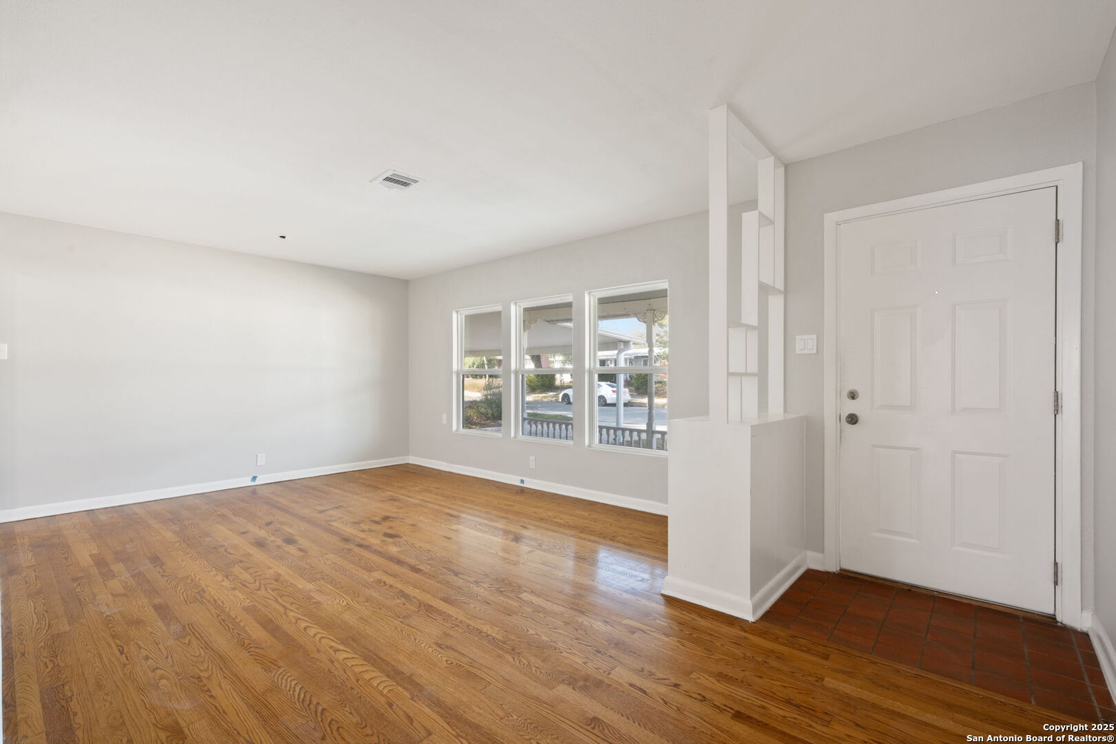 366 Sprucewood Ln , San Antonio, TX, 78216 | 1841447 | Realty Texas LLC