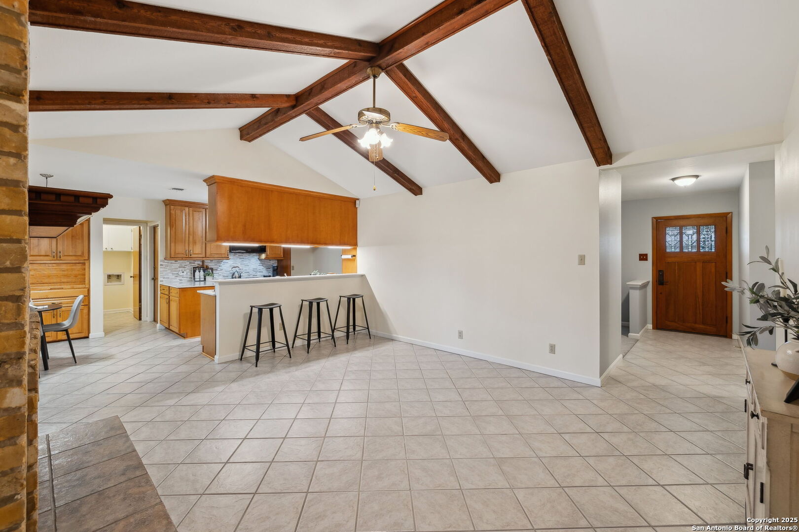 1018 Spent Wing Dr , San Antonio, TX, 78213-2037 | 1841683 | Realty Texas LLC