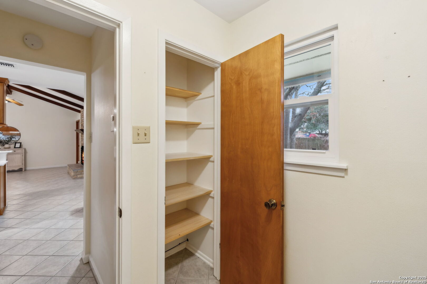 1018 Spent Wing Dr , San Antonio, TX, 78213-2037 | 1841683 | Realty Texas LLC