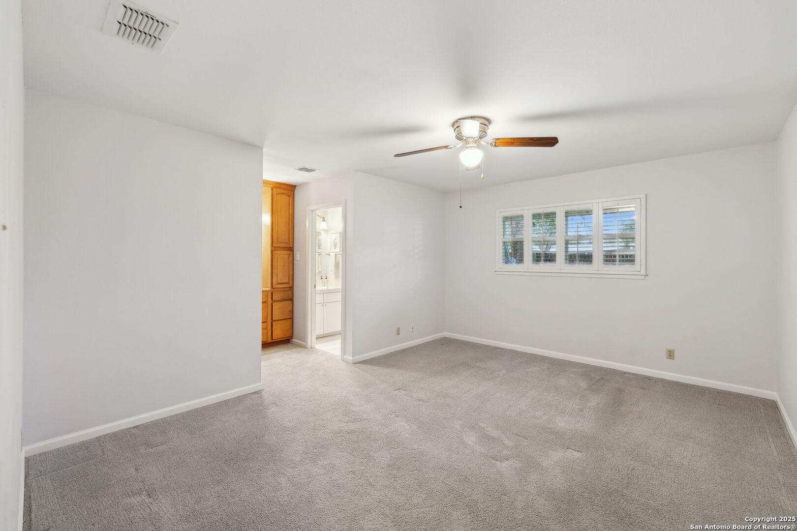 1018 Spent Wing Dr , San Antonio, TX, 78213-2037 | 1841683 | Realty Texas LLC