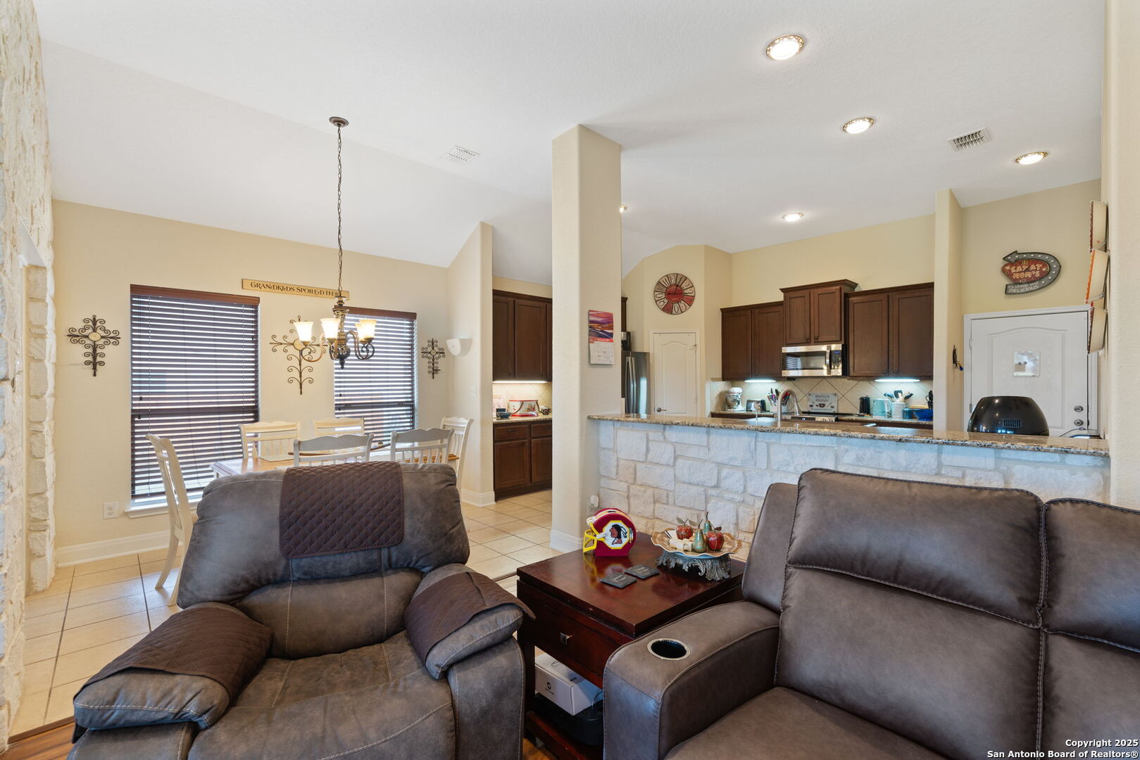 6963 Hallie Heights , Schertz, TX, 78154-6232 | 1842422 | Realty Texas LLC