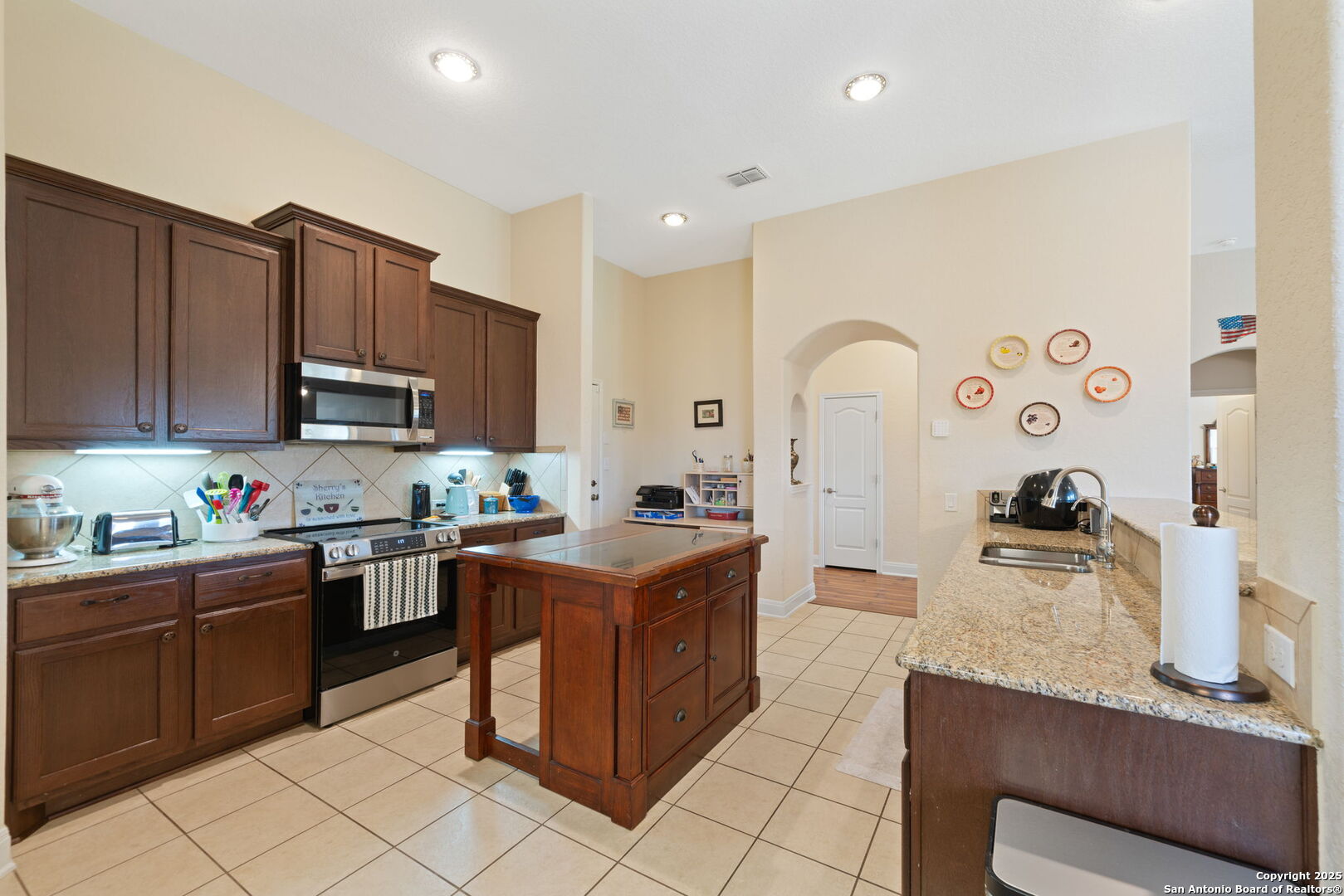 6963 Hallie Heights , Schertz, TX, 78154-6232 | 1842422 | Realty Texas LLC