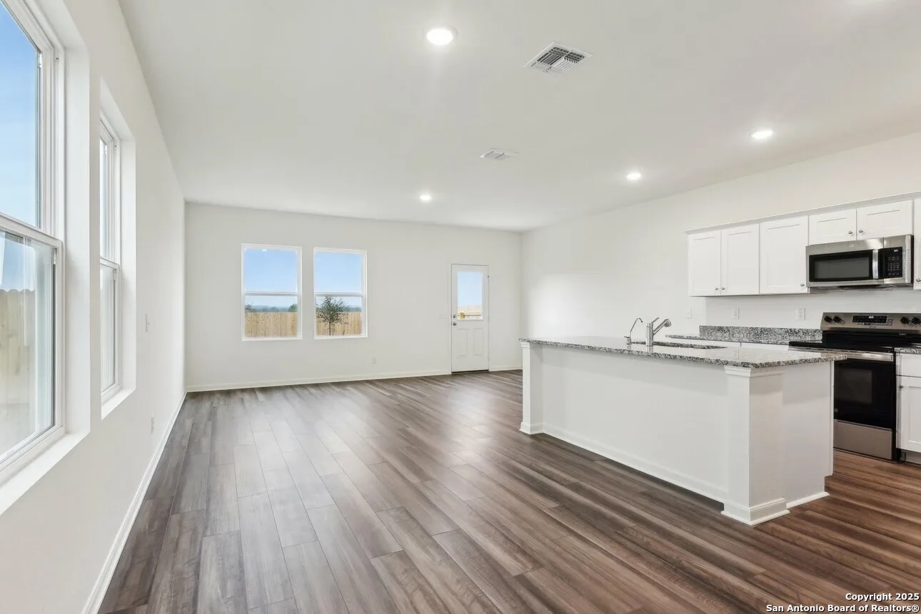 5303 Thistle Place , San Antonio, TX, 78222 | 1842360 | Realty Texas LLC