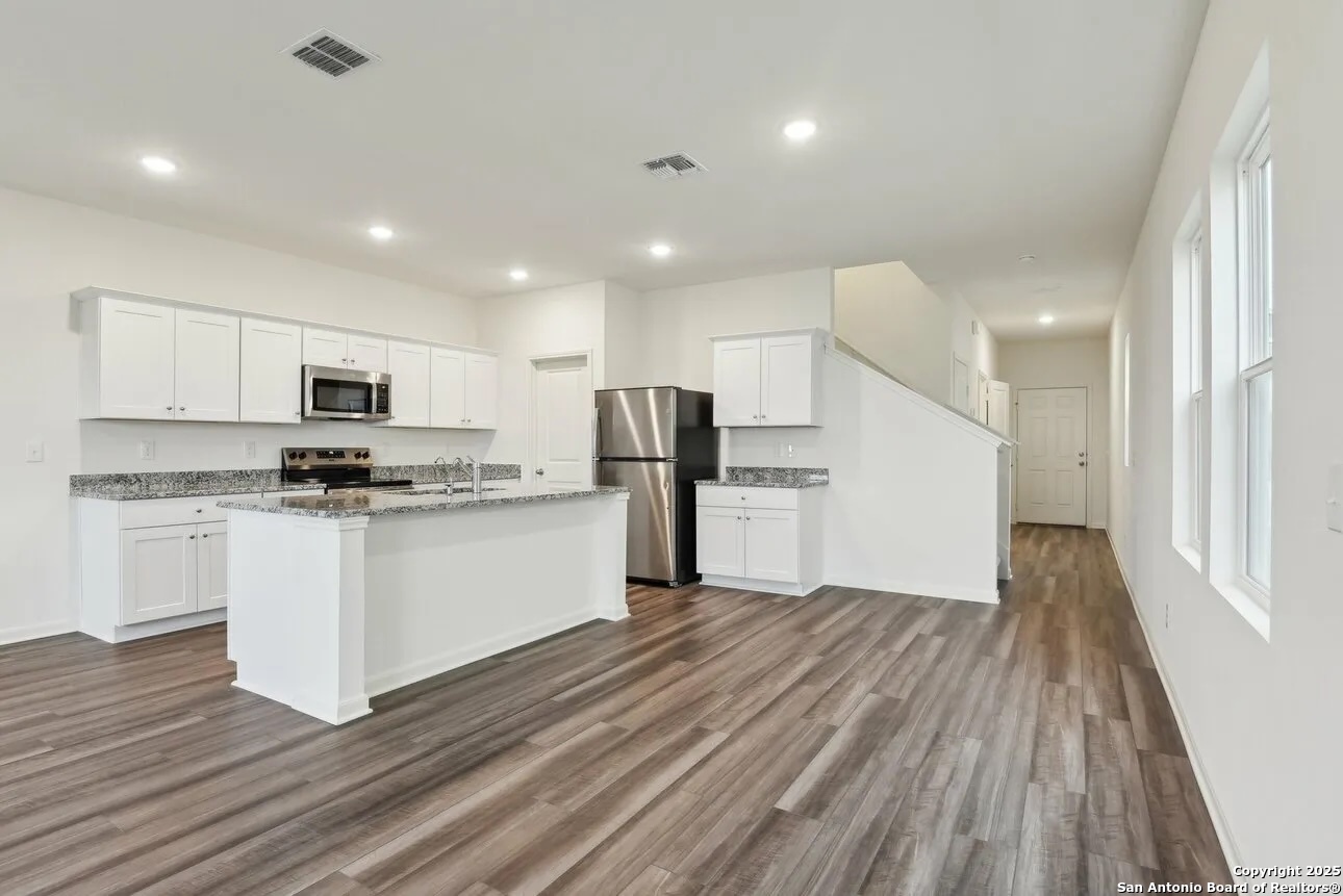 5303 Thistle Place , San Antonio, TX, 78222 | 1842360 | Realty Texas LLC