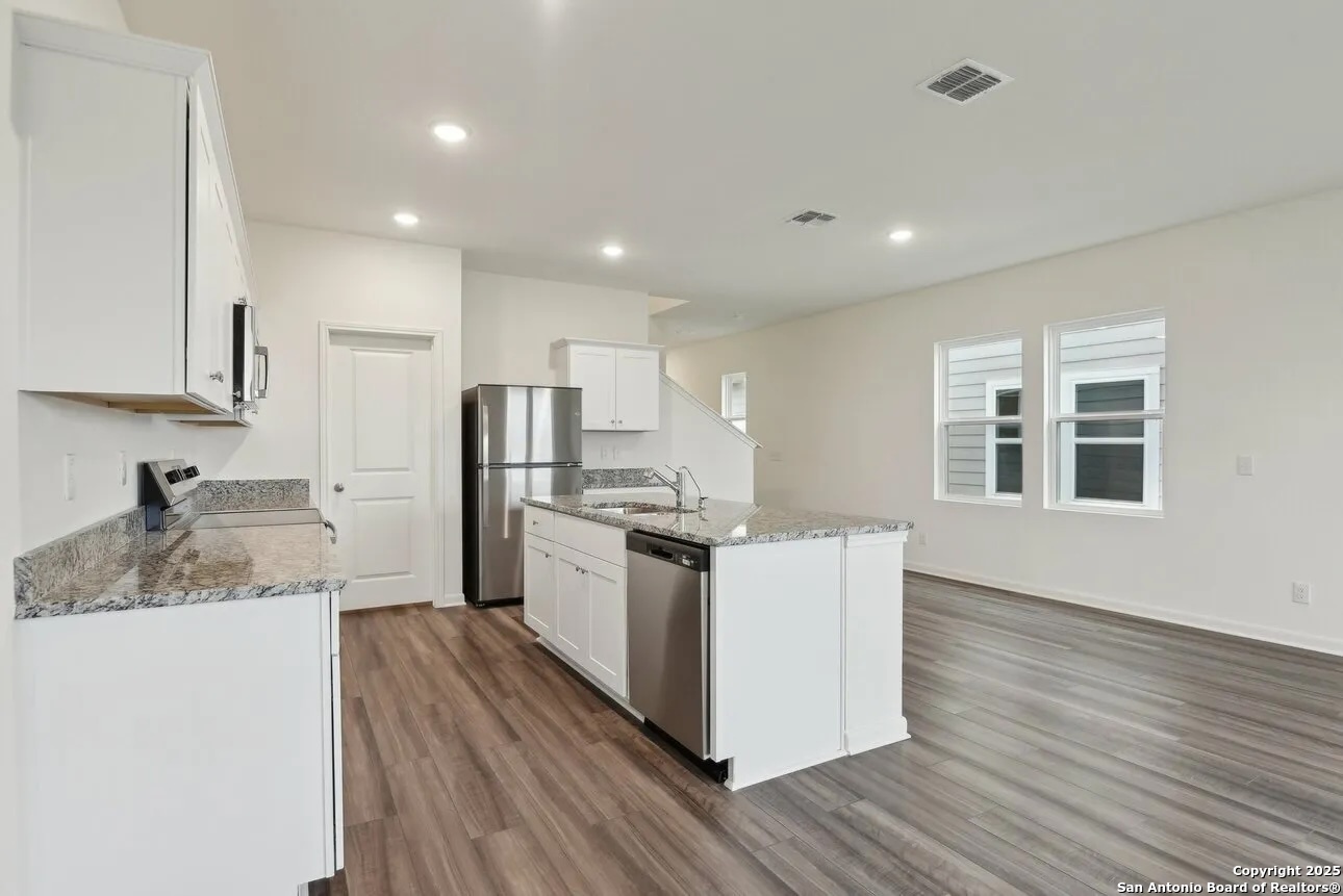 5303 Thistle Place , San Antonio, TX, 78222 | 1842360 | Realty Texas LLC