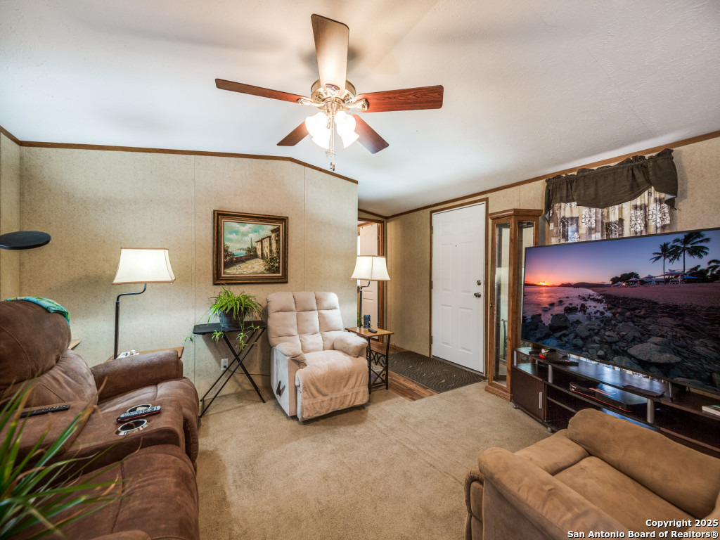 528 Pr 1516 , Bandera, TX, 78003-4940 | 1843315 | Realty Texas LLC