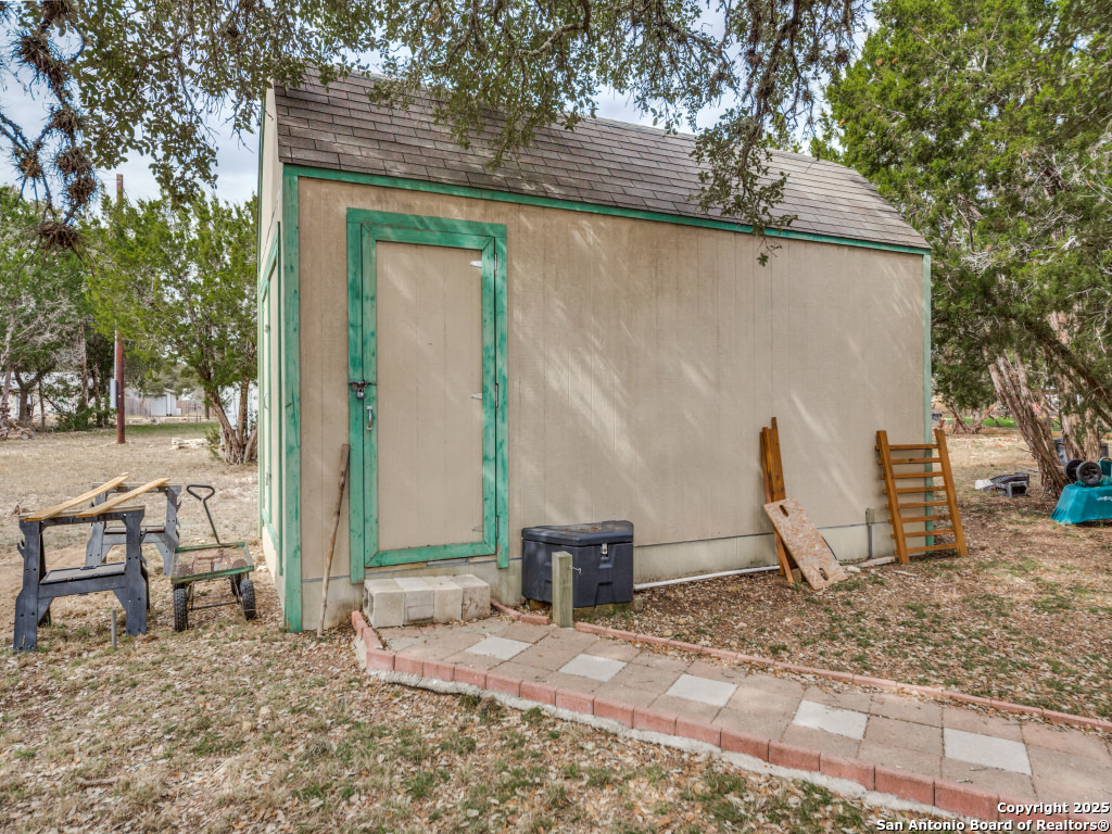 528 Pr 1516 , Bandera, TX, 78003-4940 | 1843315 | Realty Texas LLC