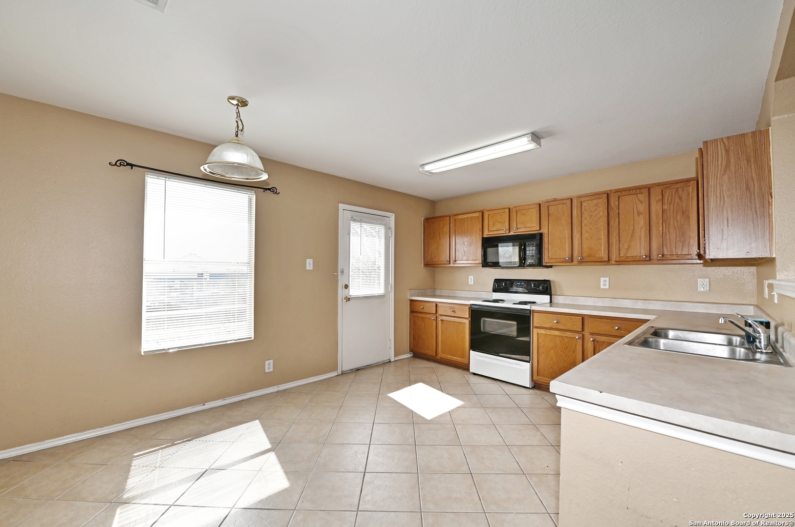 8914 Summer Trail , San Antonio, TX, 78250 | 1843837 | Realty Texas LLC