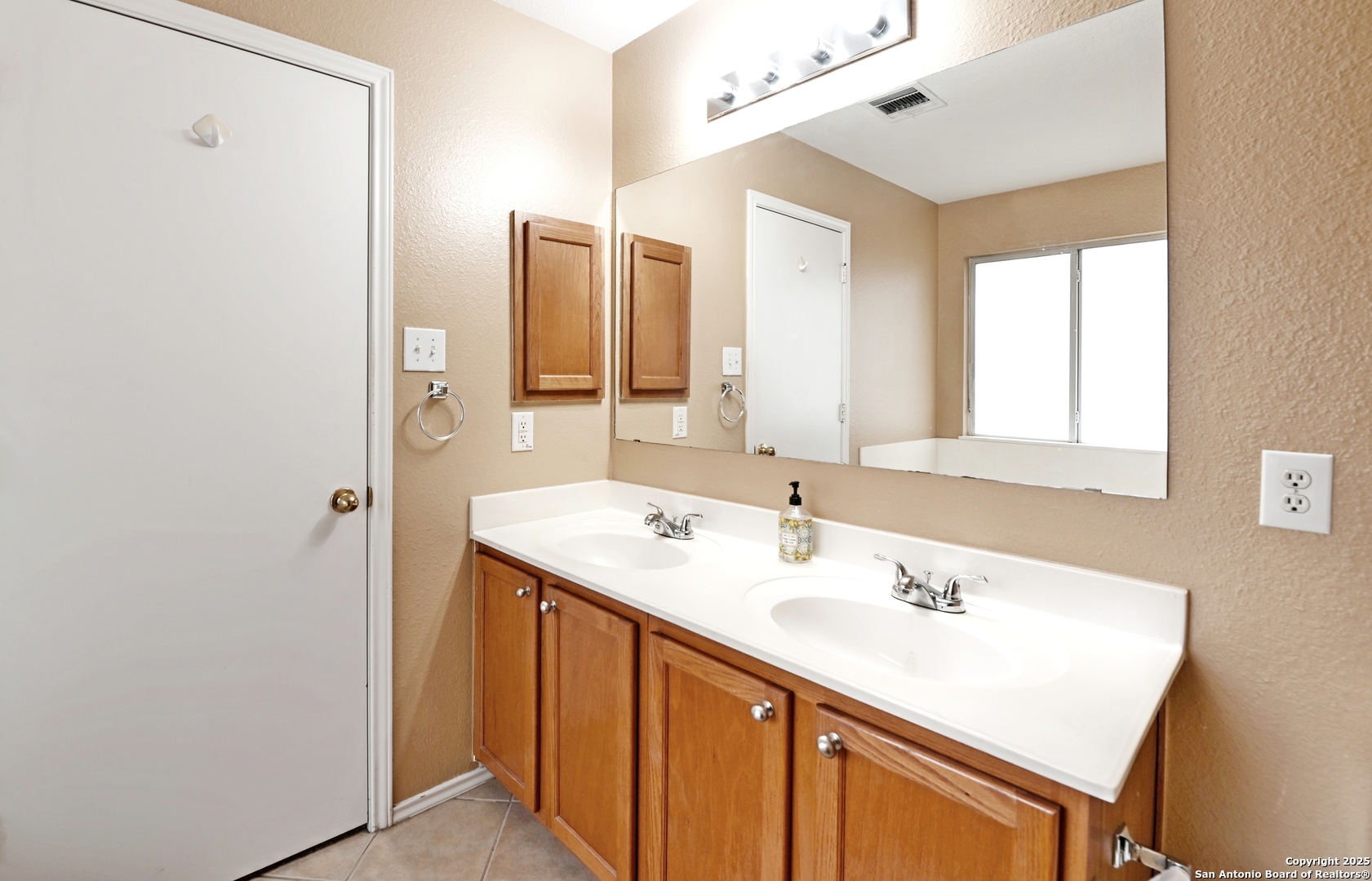 8914 Summer Trail , San Antonio, TX, 78250 | 1843837 | Realty Texas LLC