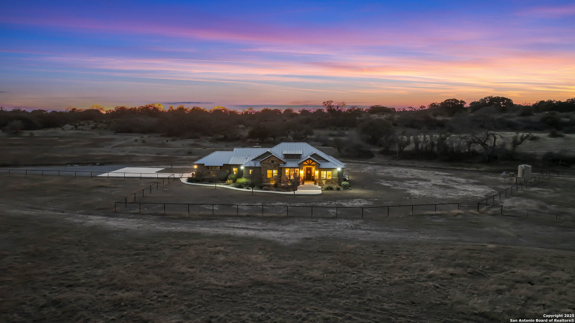 3065 Cypress Creek Rd , Comfort, TX, 78013 | 1839412 | Realty Texas LLC