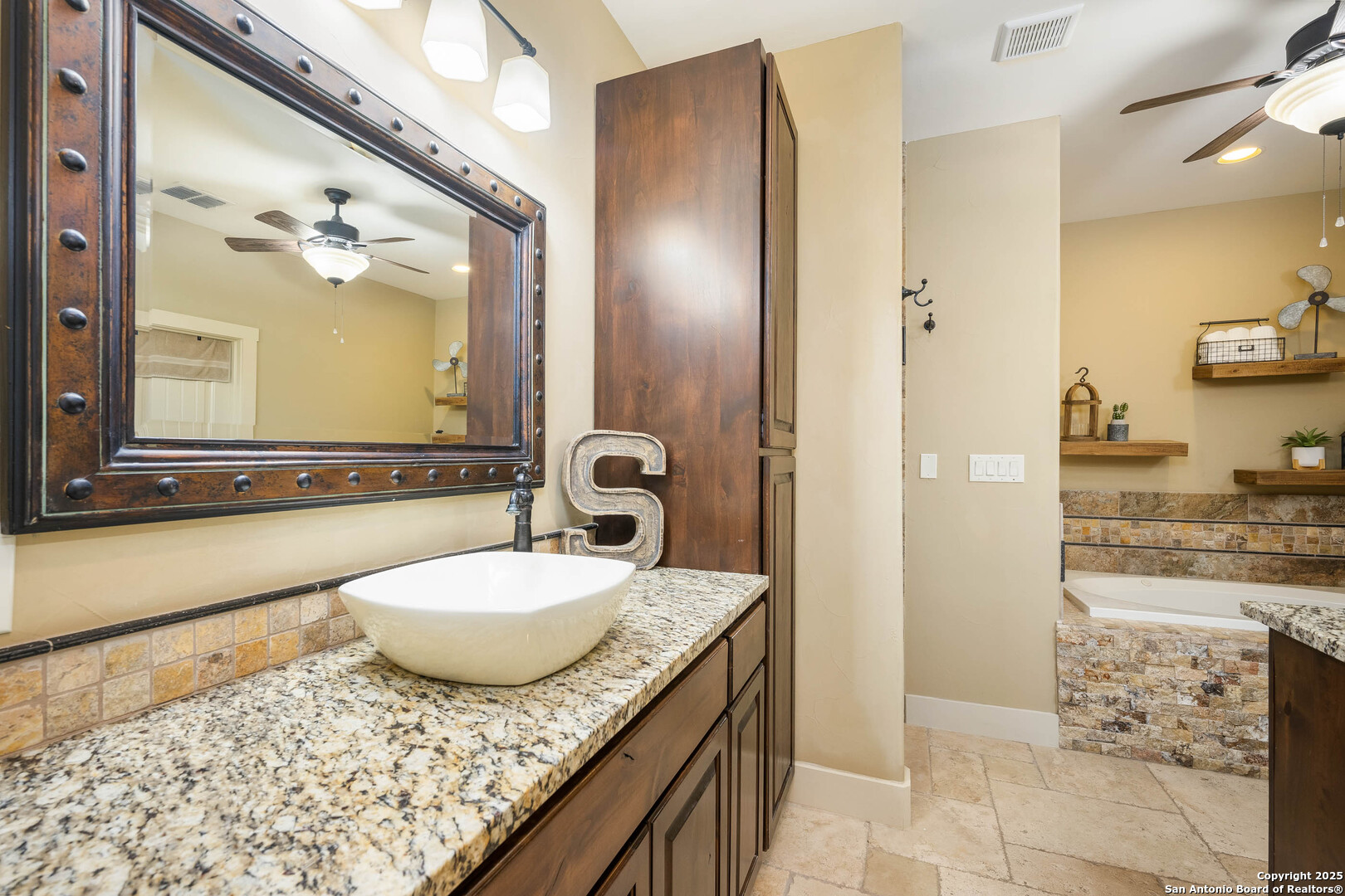 3065 Cypress Creek Rd , Comfort, TX, 78013 | 1839412 | Realty Texas LLC
