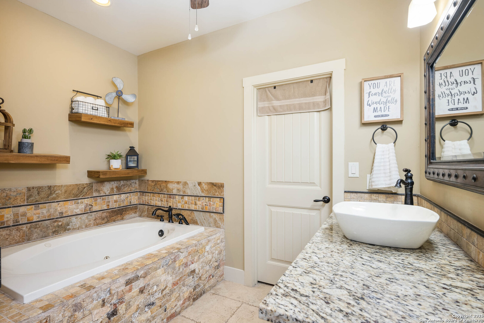 3065 Cypress Creek Rd , Comfort, TX, 78013 | 1839412 | Realty Texas LLC