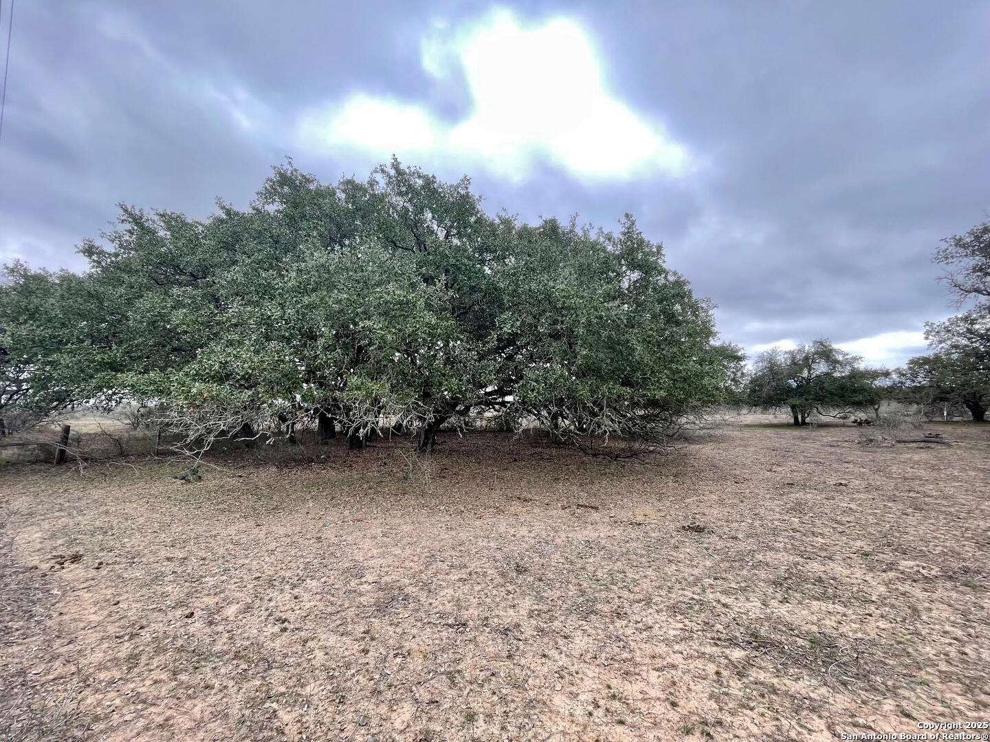 10.087 Acres Ih 35 Access Rd , Lytle, TX, 78052 | 1843355 | Realty Texas LLC