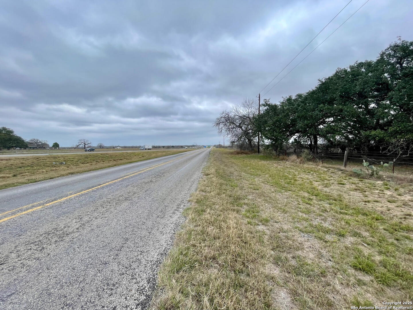 10.087 Acres Ih 35 Access Rd , Lytle, TX, 78052 | 1843355 | Realty Texas LLC