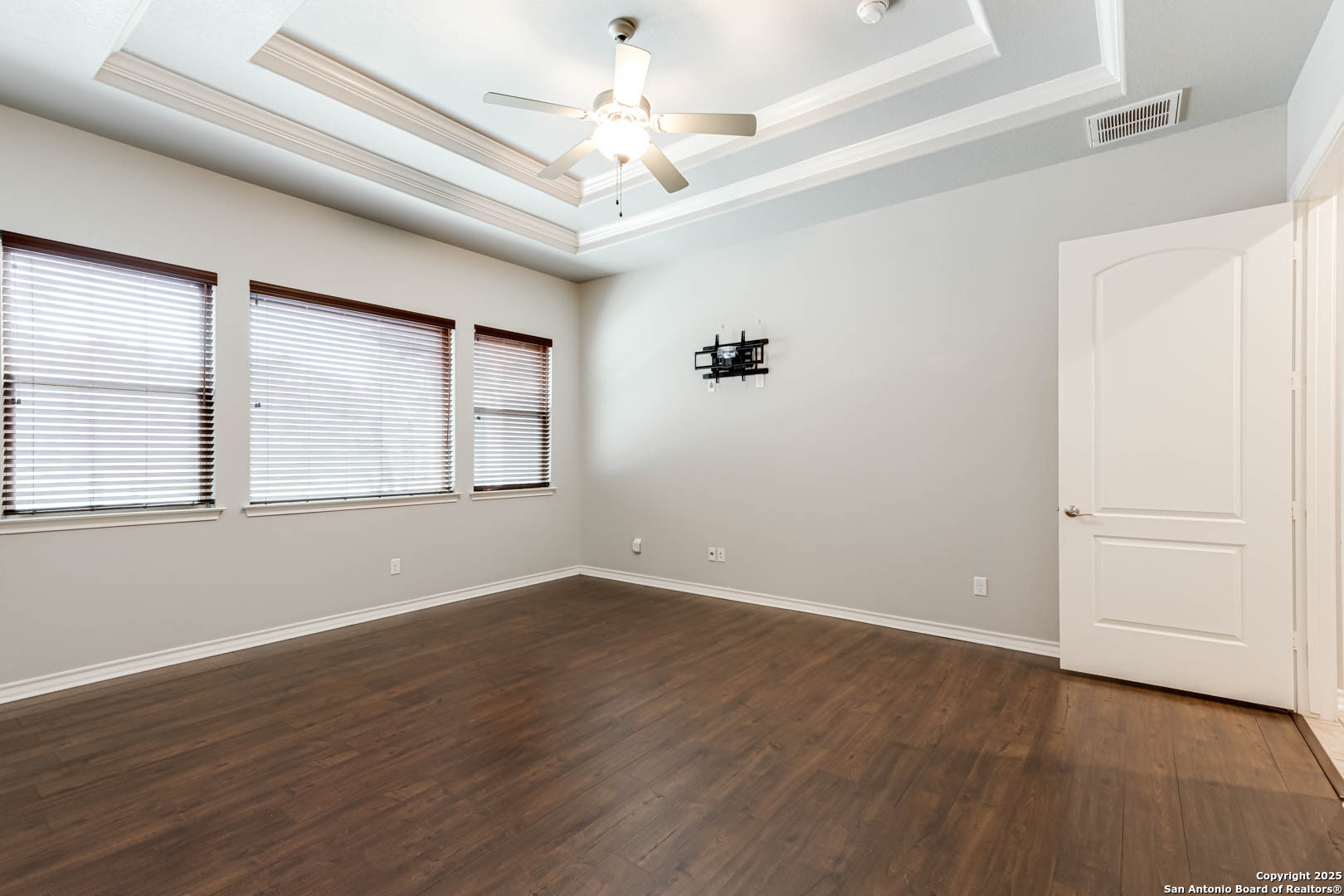 112 Sunrise Hill , Castroville, TX, 78009 | 1845179 | Realty Texas LLC