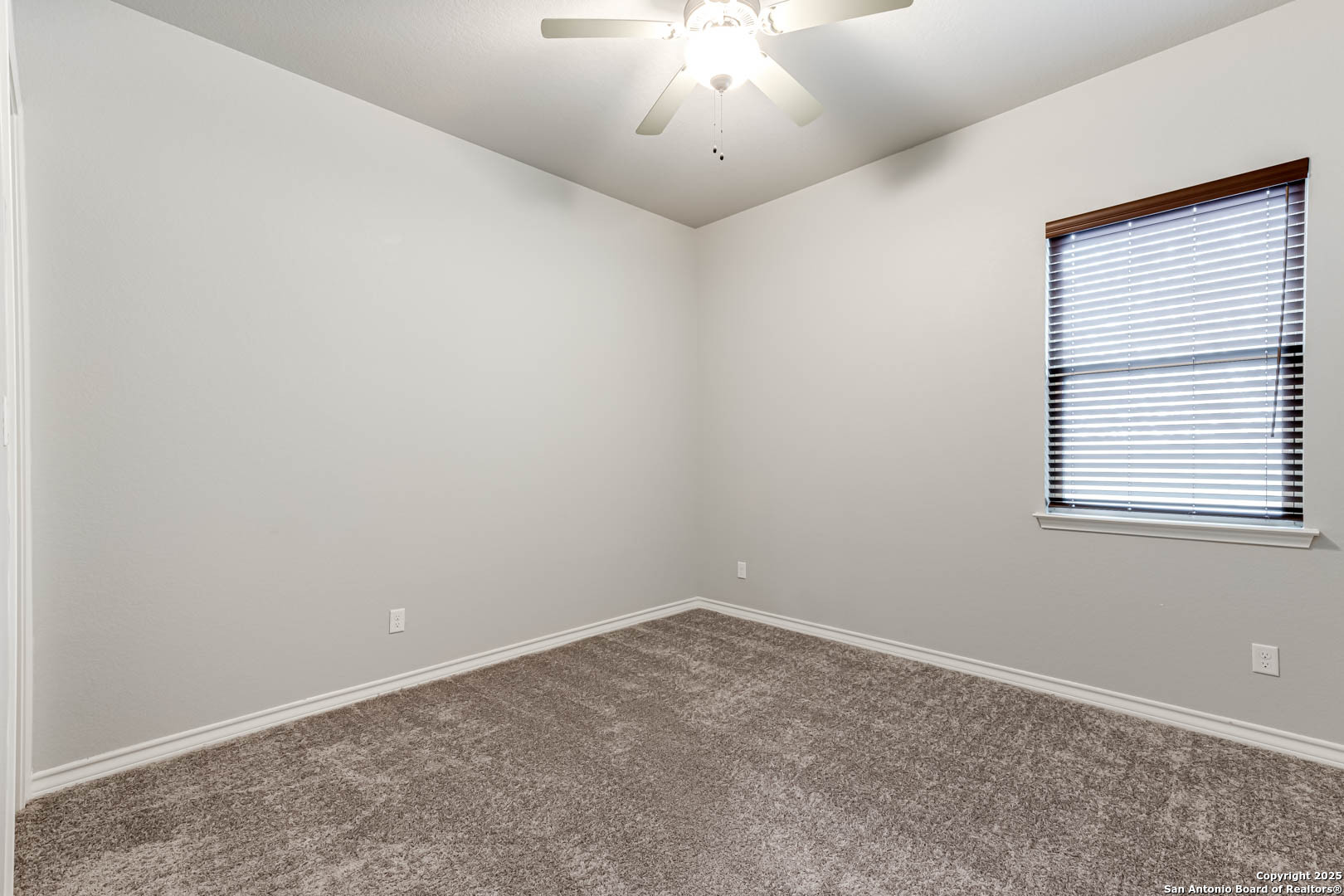 112 Sunrise Hill , Castroville, TX, 78009 | 1845179 | Realty Texas LLC