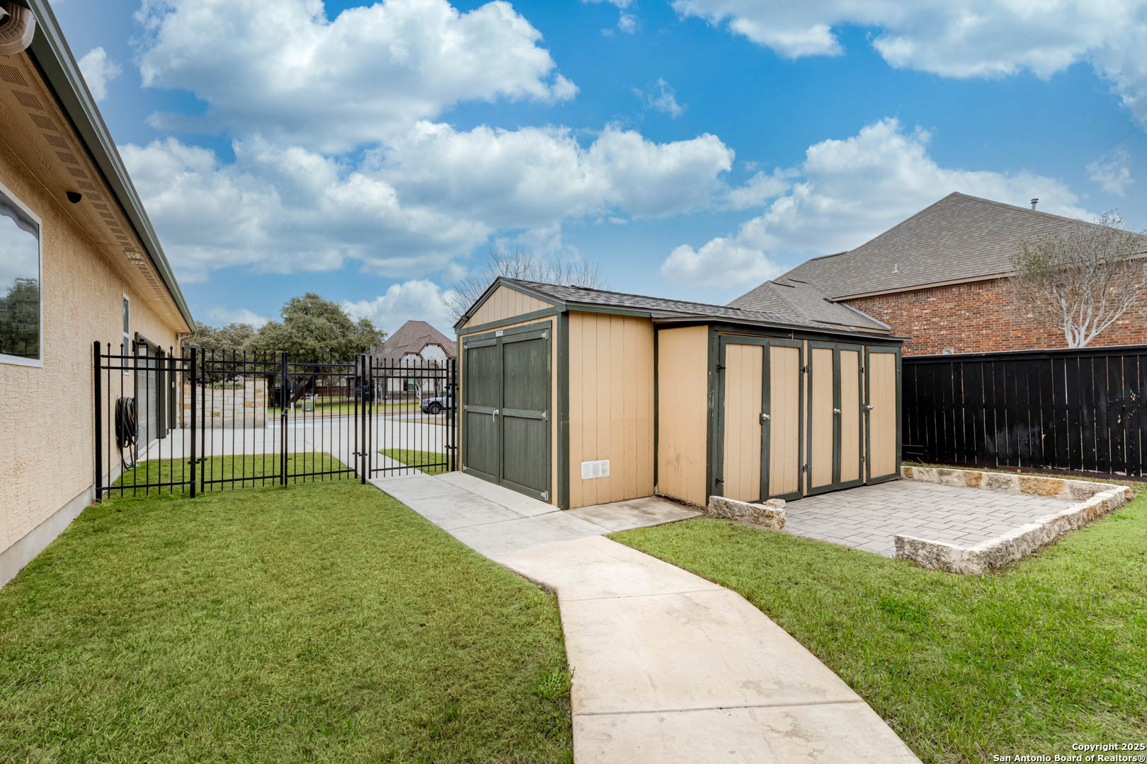 112 Sunrise Hill , Castroville, TX, 78009 | 1845179 | Realty Texas LLC