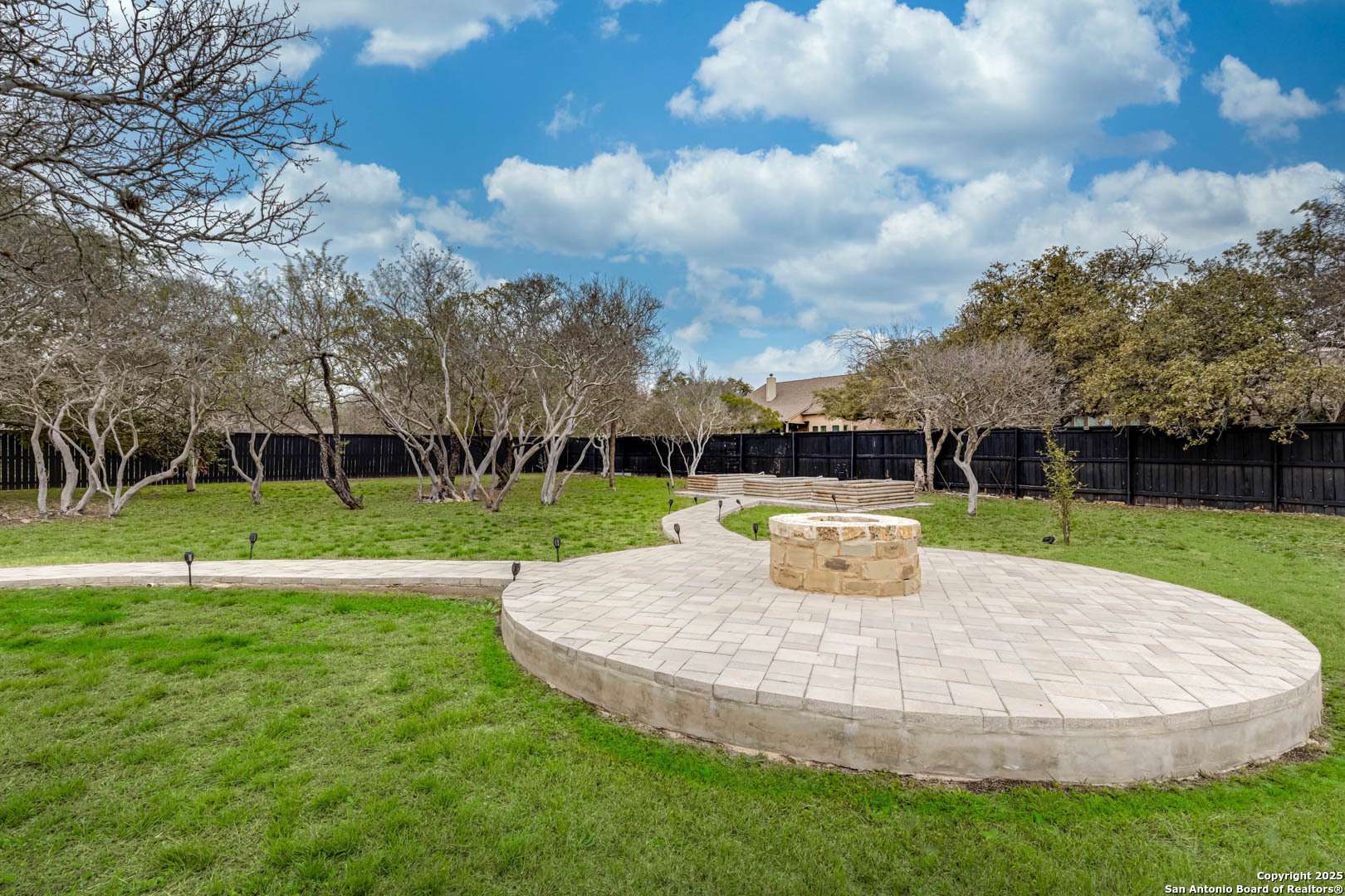 112 Sunrise Hill , Castroville, TX, 78009 | 1845179 | Realty Texas LLC