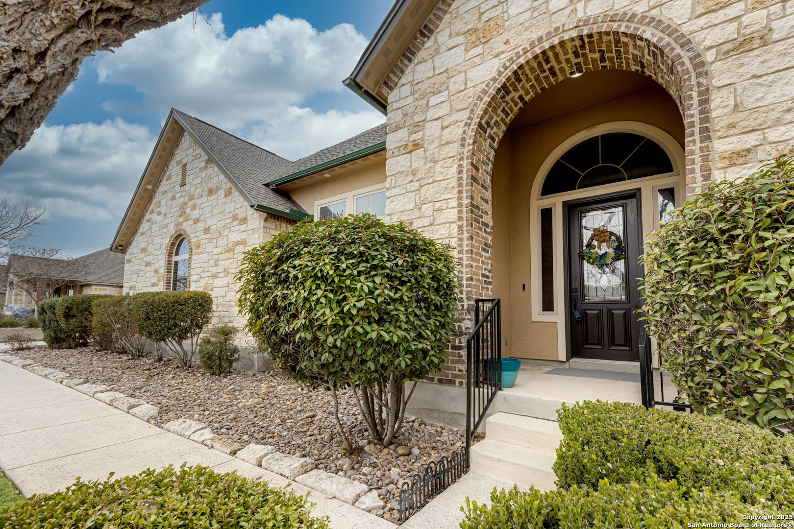 112 Sunrise Hill , Castroville, TX, 78009 | 1845179 | Realty Texas LLC