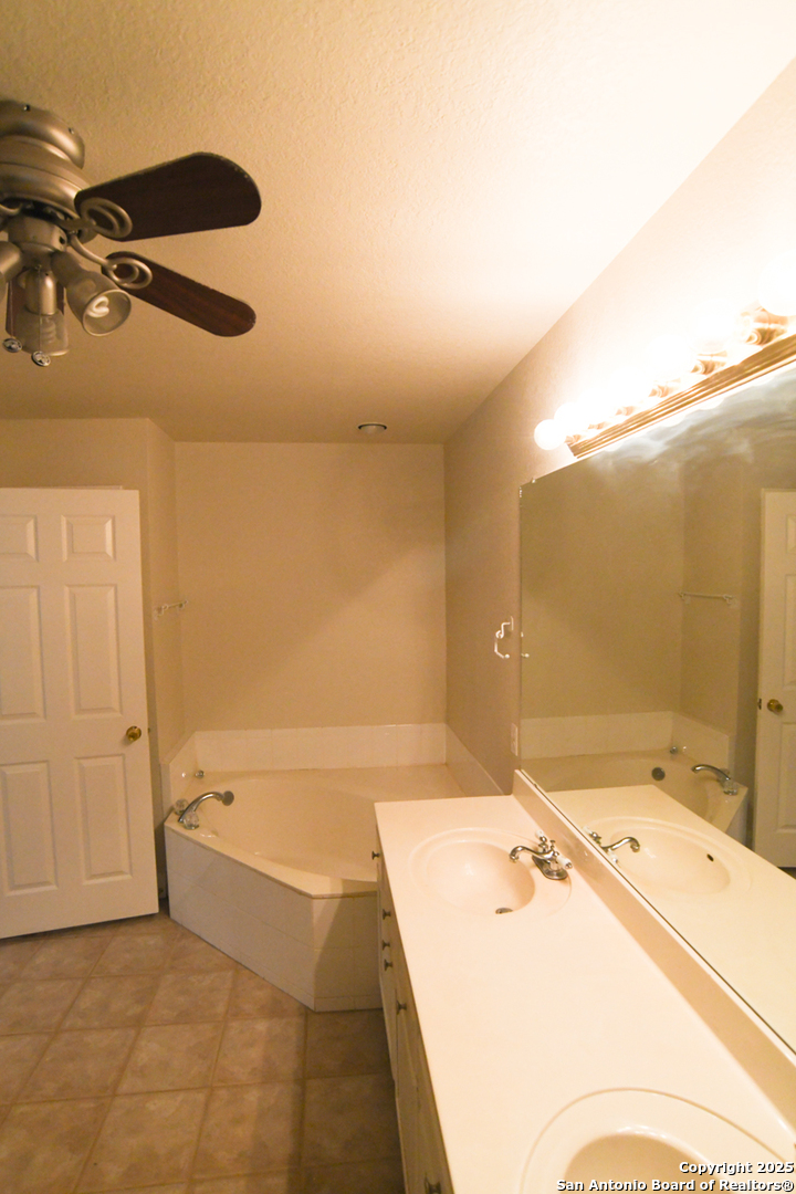 4851 Spreading Oak , Bulverde, TX, 78163 | 1845712 | Realty Texas LLC