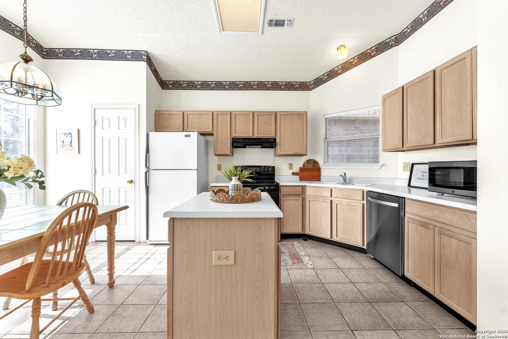 13127 Burgundy , San Antonio, TX, 78217 | 1845636 | Realty Texas LLC