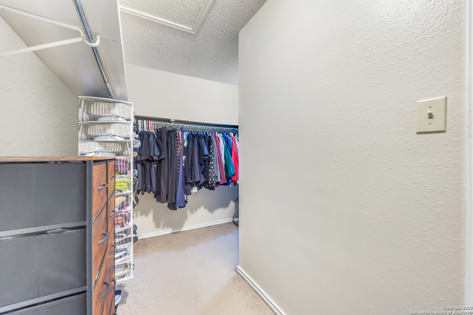 9930 Kelton Dr , San Antonio, TX, 78250-3191 | 1838612 | Realty Texas LLC