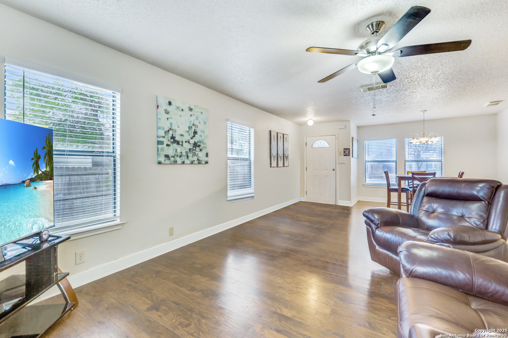 9930 Kelton Dr , San Antonio, TX, 78250-3191 | 1838612 | Realty Texas LLC