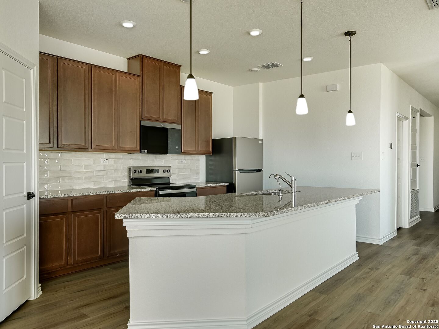 728 Maxwell Heights , San Antonio, TX, 78245 | 1845618 | Realty Texas LLC