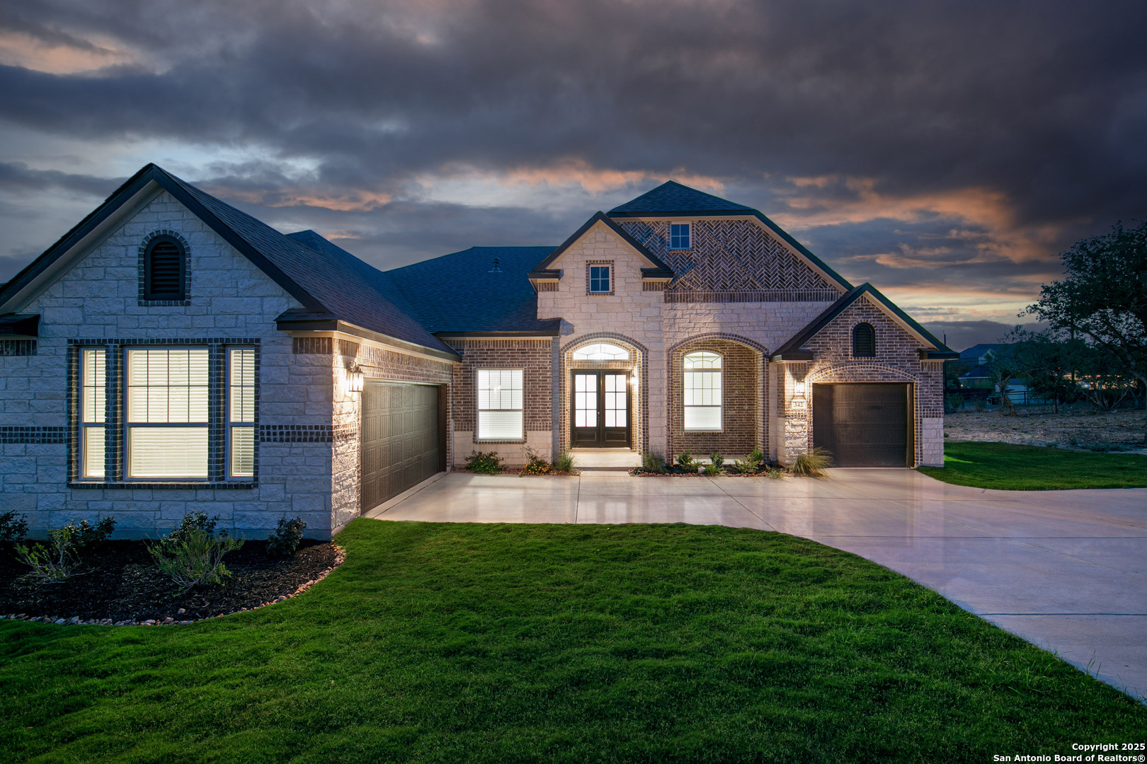 146 Matthew Path , Castroville, TX, 78009 | 1845506 | Realty Texas LLC