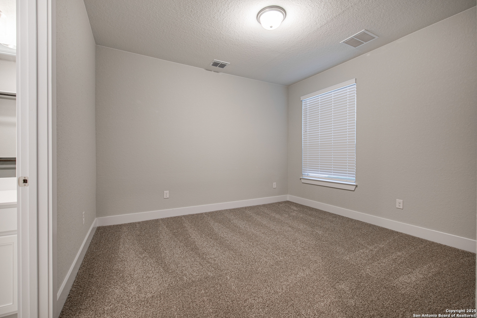 146 Matthew Path , Castroville, TX, 78009 | 1845506 | Realty Texas LLC