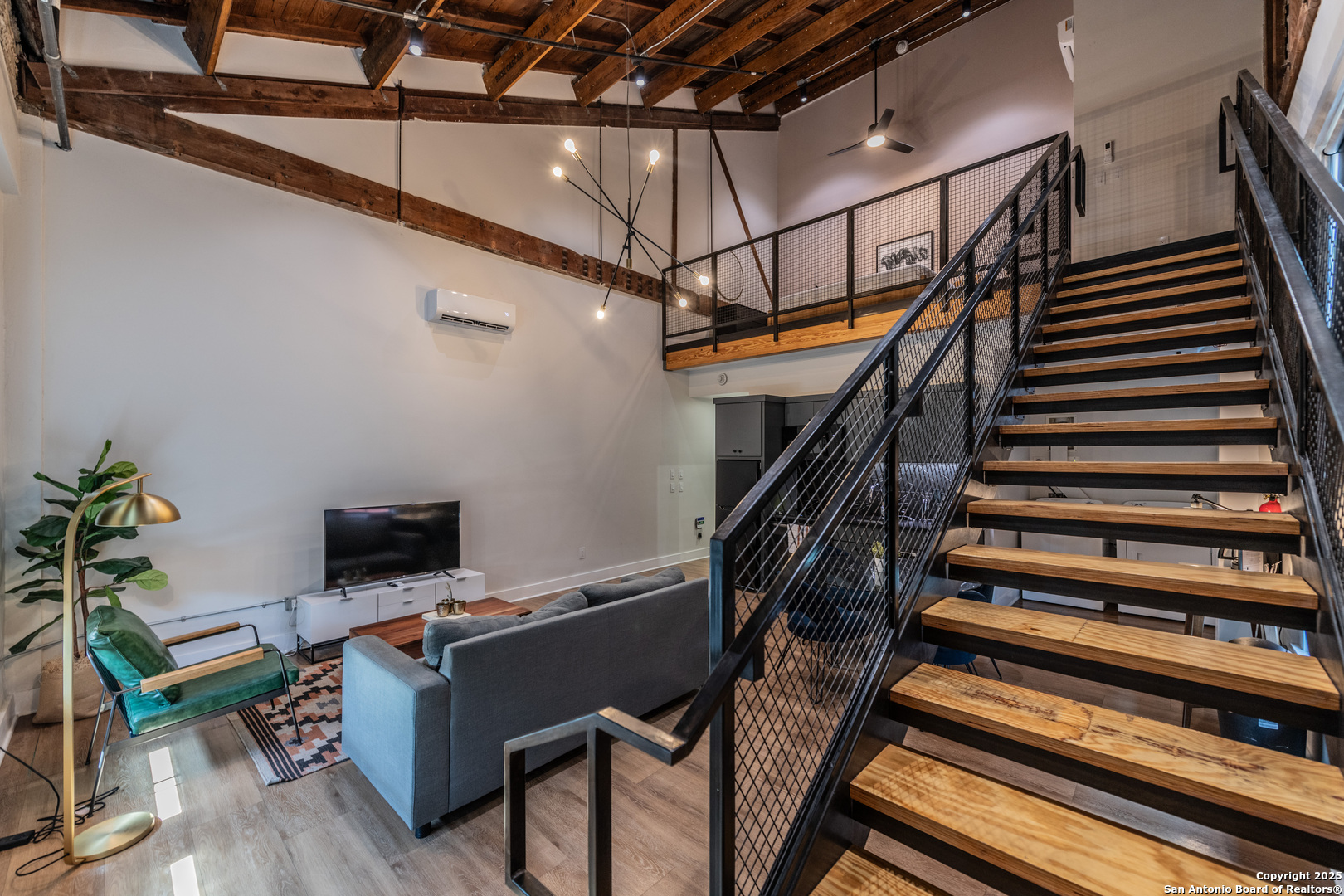 1425 S Flores St 6 , San Antonio, TX, 78204 | 1845496 | Realty Texas LLC