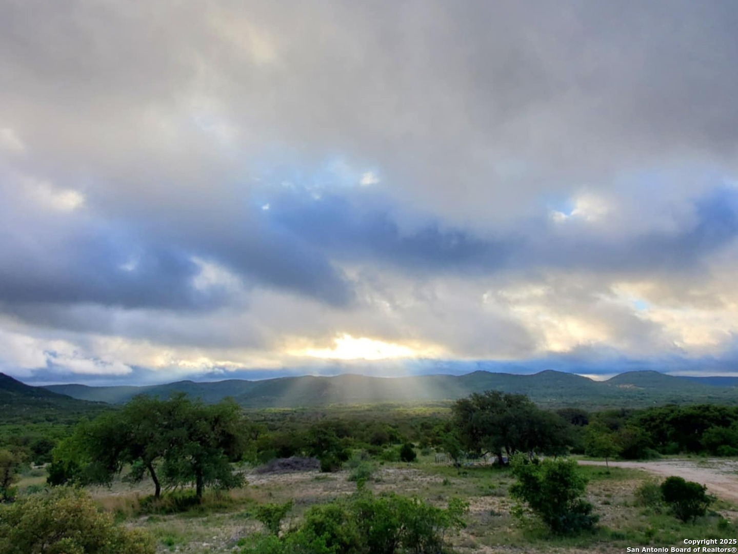 3049 N Little Creek Rd , Utopia, TX, 78884 | 1846126 | Realty Texas LLC